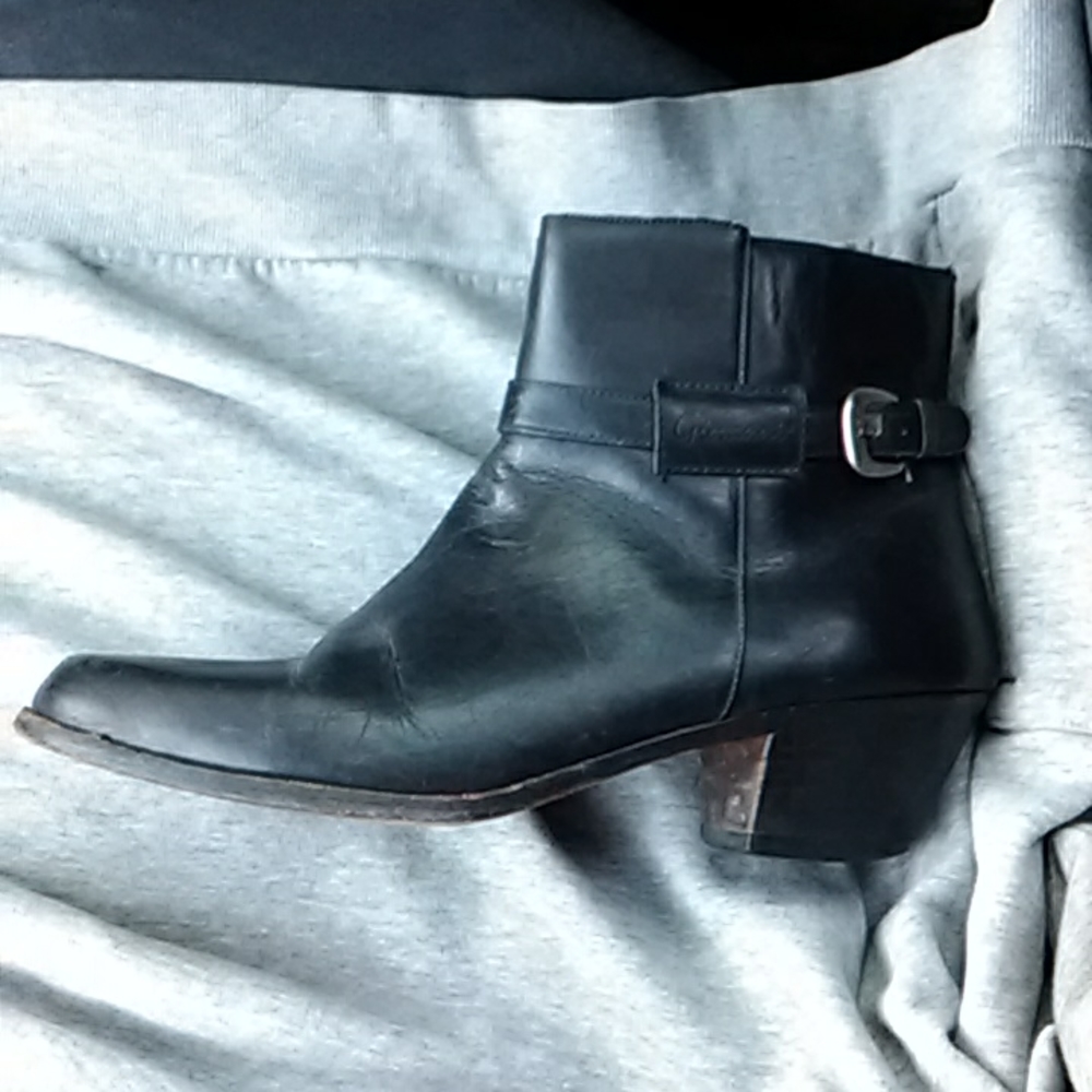 Giovanni men's low cut boots